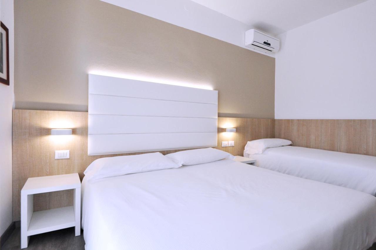 Hotel Etna Caorle Exterior foto